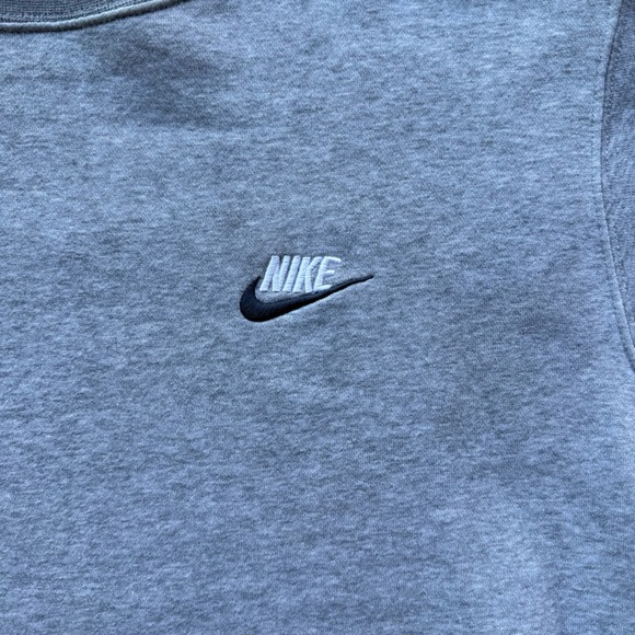 Y2K Men’s Nike Crewneck - Picture 3 of 5